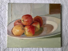 Load image into Gallery viewer, Still Life Painting, Kent apples Original Oil Painting, Figurative painting Oil on canvas, fruit art
